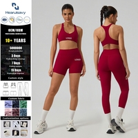 Set Yoga 4 Potong Wanita, Bra Olahraga Ringan dan Bernapas, 2 Celana Pendek, Legging Panjang, Menyerap Keringat, Pinggang Elastis untuk Gym