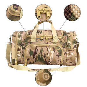 Sac de sport de camouflage tactique personnalisé pour hommes, sac de sport de plein air imperméable, de sport, de camping, sac de voyage numérique, style fermeture éclair en polyester - Product Image 5