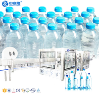 Ligne de production automatique d'eau embouteillée PET de 500ml à 1500ml avec machines d'étiquetage et d'emballage de remplissage par soufflage