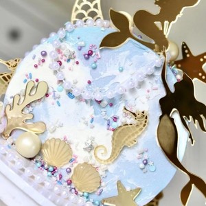 Adorno de acrílico para pastel con diseño de sirena, juego de seis piezas, cola de pez plateada y dorada, decoración para pastel de cumpleaños. - Product Image 2