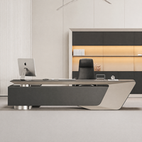 Bureau de direction asymétrique en bois moderne et minimaliste de qualité supérieure, écologique, résistant à l'eau, finition métallique or champagne