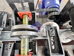 Machine de formage de rouleaux de canaux C/U en acier entièrement automatique avec moteur à roulement et boîte de vitesses - Product Image 2