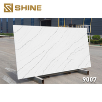 Dalle de pierre artificielle en quartz Calacatta blanc à grandes veines, design moderne, pour comptoirs, meubles-lavabos et plateaux de table