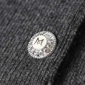 Pull en maille polyester/nylon à col polo à manches longues respirant vintage gris pour femmes, orné de strass - Product Image 3