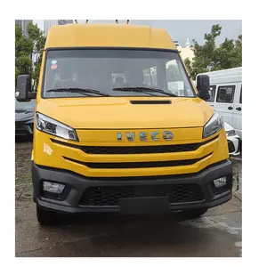 IVECO Turbo Daily Truck China Customized 4x2 Diesel 4x4 IVECO Commercial Vehicle Engineer