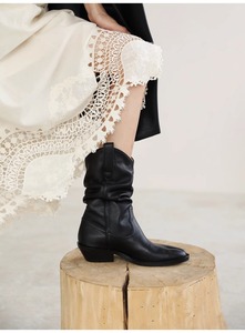 <span class=keywords><strong>Stivali</strong></span> da <span class=keywords><strong>Cowboy</strong></span> Occidentali alla Moda per Donna, Stile Casual in Camoscio con Tacco Alto e Punta Affusolata, Design alla Caviglia - Product Image 4