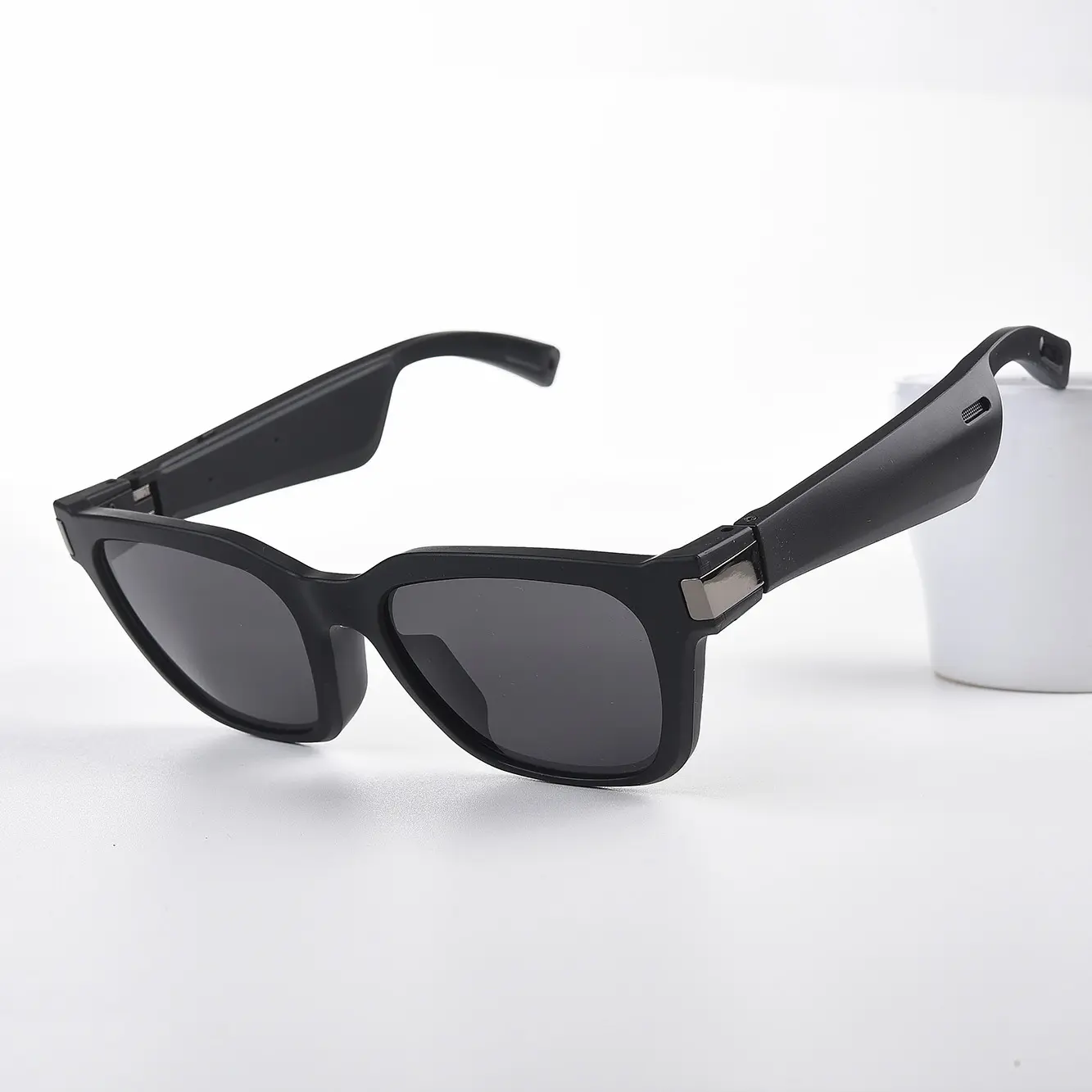 F002 Smart Glasses Android For Connecting Phone Play Music And Reply Calling Smart Headphone Sunglasses