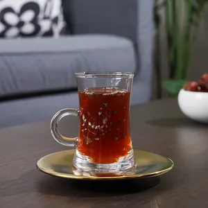 Arapça kahve seti lüks renkli boyalı çay fincanı kahve Glassthin bel türk çay seti ile özelleştirilmiş renk tabaklar