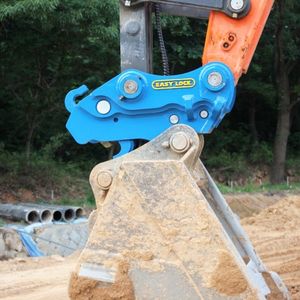 Kangto-piezas de repuesto para excavadora, acoplador rápido hidráulico, acoplador de enganche rápido giratorio de inclinación para KOBELCO - Product Image 4