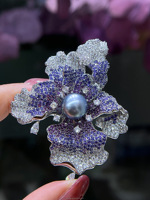 Broche de luxe violette maîtrise d'art haute couture 10-11mm, perle de Tahiti eau de mer, incrustation de diamants, plaqué or, alliage de zircon
