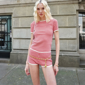 2026 - Completo da donna alla moda con t-shirt a maniche corte girocollo a quadri <span class=keywords><strong>e</strong></span> pantaloncini a vita alta push-up - Product Image 4
