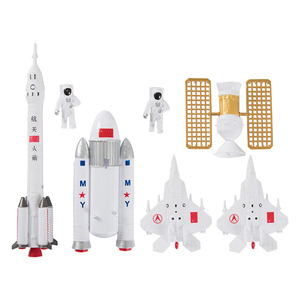 Space Cake Toppers Set Rocket Astronaut Birthday Party Decor Reusable Plastic Cake Decorating Supplies - Product Image 4