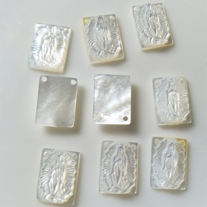 Creencia Religiosa Nácar Jesús Virgen María <span class=keywords><strong>de</strong></span> Guadalupe Santa María Concha Blanca Tallada a Mano para Collar <span class=keywords><strong>de</strong></span> Joyería DIY - Product Image 6