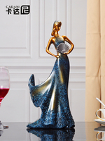 Européenne Chic Résine Artisanat Belle Femme Casier À Vin Ornement Sculpture Chinoise pour La Maison Salon TV Cabinet Décoration Nouveau