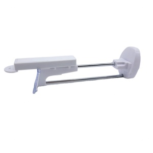 Ganchos de Seguridad para Exhibición en Supermercados, Ganchos para Panel Perforado en Oferta - Product Image 1