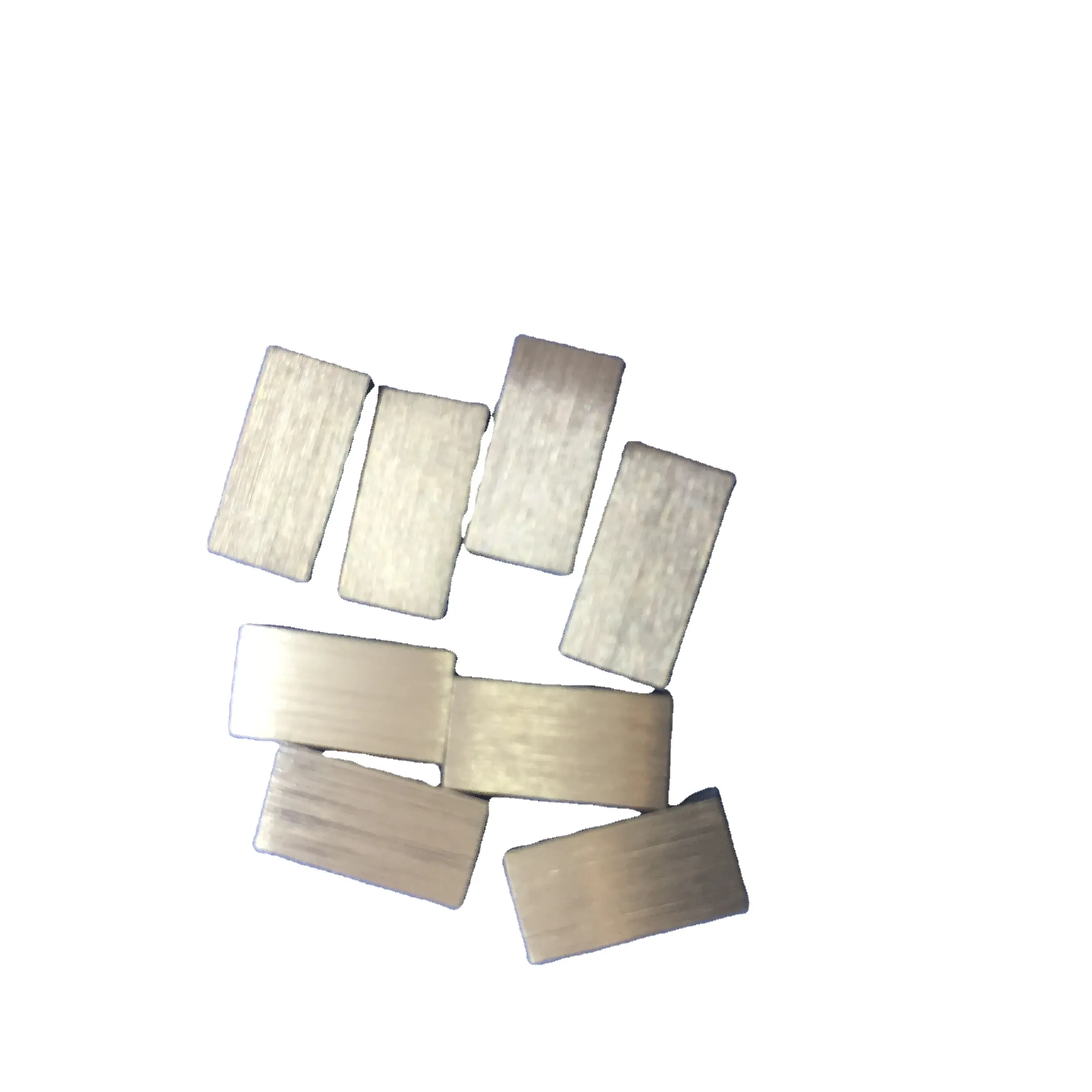Rare希土類金属99.9% Neodymium Ndインゴットスパッタリングターゲット薄膜コーティング
