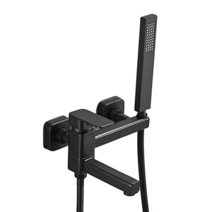 Robinet de douche mural carré en laiton noir mat avec douchette simple pour baignoire - Product Image 1