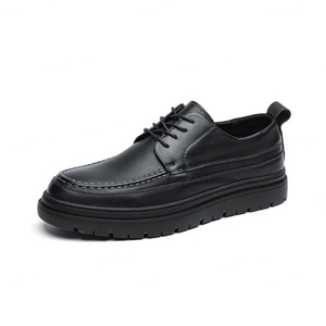 Chaussures décontractées pour hommes en cuir noir à lacets, imperméables, brodées, confortables, à semelle épaisse, tendance et polyvalentes pour l'automne - Product Image 6