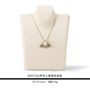 Yeni Lüks Bej Mikrofiber Takı Sergi Standı Kolye Sergi Tabakları ODM Takı Sergi Seti Perakende Mağazası için İnce Kadife - Product Image 4