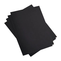 Carton noir recyclable et écologique à haute rigidité 200-450 g/m² pour les applications d'emballage de bijoux et de montres de luxe