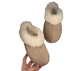 รองเท้าบูทหิมะสำหรับผู้หญิงแบรนด์แฟชั่นดีไซเนอร์สุดหรู น้ำหนักเบา กันลื่น บุนุ่ม พื้นหนา ขนเฟอร์แท้ หนังแท้ - Product Image 3