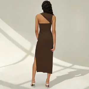 Abito Estivo da Donna, Vestibilità Slim, Design con Vita Stretta, Spacco Laterale, Stile Elegante, Disponibile in Marrone dalla Taglia S alla XL, Vendita all'Ingrosso - Product Image 3