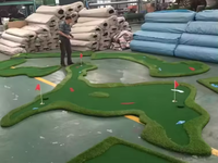 Tapis de putting de golf à 9 trous, grande taille, portable, pour intérieur et extérieur, tapis d'entraînement de mini-golf OEM personnalisé avec obstacles