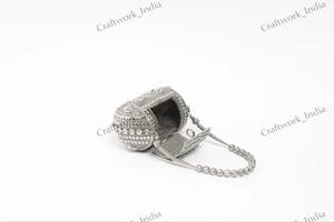 กระเป๋าโลหะทำมือสไตล์อินเดียสุดหรู  กระเป๋าออกงานกลางคืนลายชาติพันธุ์  มีจำหน่ายในราคาที่เหมาะสม - Product Image 4