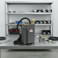 Machine et pistolet de nettoyage laser à fibre faciles à utiliser, haute précision, nouvelle génération, pour l'élimination de la rouille, de l'huile, de la peinture et des couches d'oxyde.
