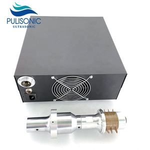 Gerador Ultrassônico Industrial de 15kHz e Transdutor de 4200W para Aplicações de Soldagem e Selagem em Máquinas de Embalagem de PVC/ABS - Product Image 4
