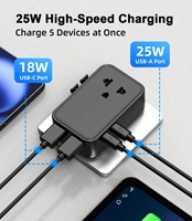 Adaptateur de voyage universel ultra-fin Worldplug USB-C PD 25W USB-A QC 18W (2A + 2C) Adaptateur de prise multi-pays