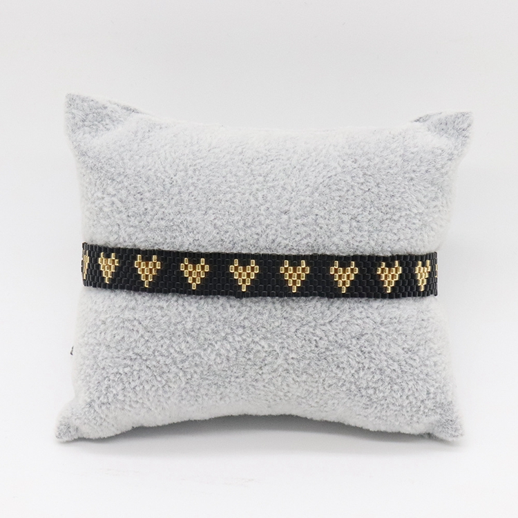 BRACELET-8