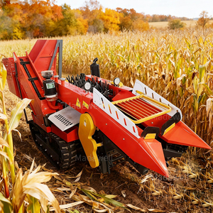 Moissonneuse-batteuse à maïs diesel automotrice rouge, mini-tracteur à haut rendement pour utilisation sur le terrain - Product Image 1