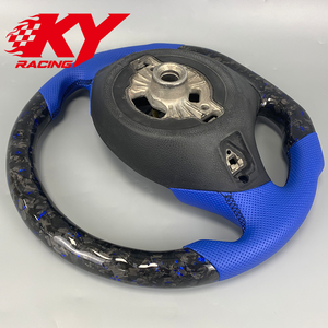 Volant de course F1 personnalisé en fibre de carbone pour BMW F20 F21 F22 F30 F31 F32 F33 F25 F26 F48 F01 E87 E83 E39 E70 F07 - Product Image 4