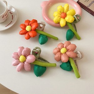 17 km — épingles à <span class=keywords><strong>cheveux</strong></span> en forme de fleurs, lot de mignonnes pinces à <span class=keywords><strong>cheveux</strong></span> coréennes avec croix en métal, Barrettes en forme de <span class=keywords><strong>crabe</strong></span> pour femmes et filles, accessoires capillaires, 2022 - Product Image 5