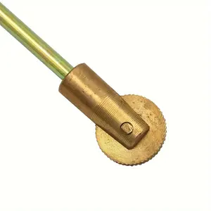 <span class=keywords><strong>Machine</strong></span> <span class=keywords><strong>manuelle</strong></span> d'enfouissement de <span class=keywords><strong>fil</strong></span> de rouleau de tête de cuivre CrimperHoney Bee Hive Foundation Burying <span class=keywords><strong>Machine</strong></span> - Product Image 3