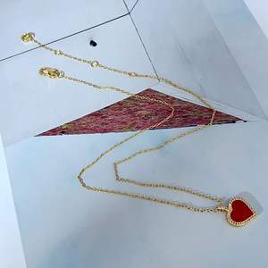 สร้อยคอรูปหัวใจสำหรับผู้หญิงฝังเพทายเคลือบสีลูกกวาดหวาน2025ใหม่ขายส่งจากโรงงาน - Product Image 5