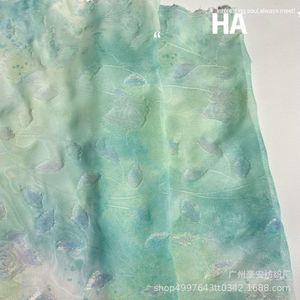 Tela de Chifón Verde Menta con Estampado Digital, 75gsm, Proceso de Transferencia de Calor para Camisas, Vestidos y Adornos de Moda - Product Image 1