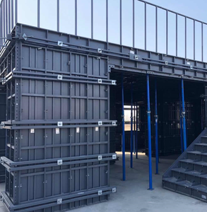 Système de construction modulaire en aluminium avec panneaux de coffrage intégrés - Product Image 1