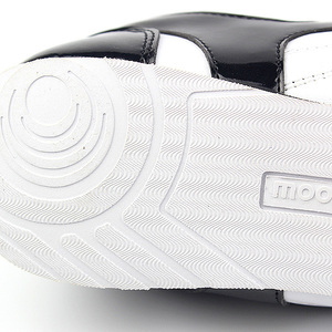 Woosung professionnel personnalisé PU équipement de karaté chaussures d'arts martiaux chaussures de Taekwondo - Product Image 6