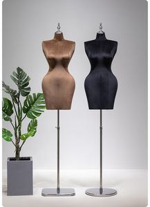 Mannequin féminin grande taille coloré, demi-corps, mousse PU, gros buste, gros hanches, buste supérieur, mannequin pour l'affichage de vêtements de détail - Product Image 4