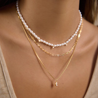 Ensemble de colliers superposés en acier inoxydable plaqué or, avec perles et pendentif en zircon cubique, pour femmes