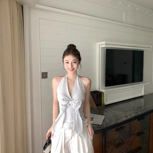 Vestido largo de pana con cuello halter y cuello en V a rayas francesas para mujer, transpirable, con lazo cruzado, corte en A, para verano, con lazo, cintura natural, ideal para club. - Product Image 2