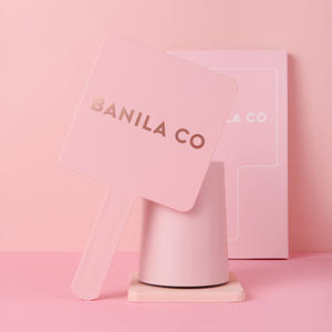 Espejo de mano cuadrado Vanillaco para uso de tocador - Product Image 1