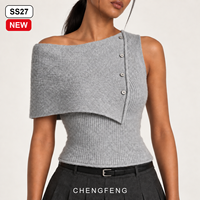 Asymmetrisches Damen-Top mit Einer Schulter und Knopfdetail aus Geripptem Strick Ärmelloses Strickoberteil mit Eigenmarke