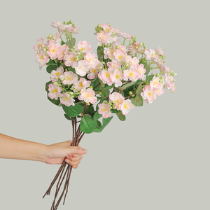 <span class=keywords><strong>Fleur</strong></span> <span class=keywords><strong>de</strong></span> <span class=keywords><strong>jasmin</strong></span> rose artificielle en soie <span class=keywords><strong>de</strong></span> haute qualité en gros pour la décoration <span class=keywords><strong>de</strong></span> mariage, <span class=keywords><strong>de</strong></span> maison et <span class=keywords><strong>de</strong></span> table d'hôtel - Product Image 1
