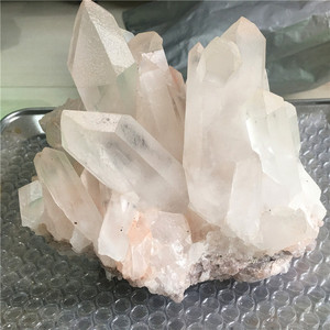 Tinh Thể Thô Lớn Tự Nhiên Cụm Tinh Thể Thạch Anh Trong Suốt Màu Trắng Để Trang Trí Nhà - Product Image 2
