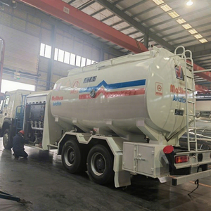 Factory Price 6x4 20000Liters Mobile Aviation Fuel Oil Refuel Truck for Sale - Product Image 3