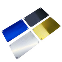 Plaque métallique personnalisée en acier inoxydable et alliage d'aluminium, couleur sur mesure, résistante aux rayures, avec logo personnalisé pour une résistance à l'usure accrue