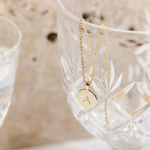 Collar con Letras del Alfabeto, 26 Letras, Incrustaciones de Circonita Cúbica, Colgante de Oro de 18K, Acero Inoxidable, Venta al Por Mayor, Joyería Personalizada - Product Image 4